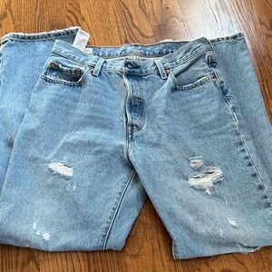 Levi's 501 button fly distressed 29 x 32 jeans